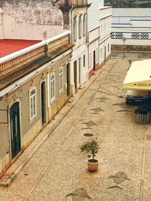 Nice View Apartment In The City Center Fuzeta Exterior foto
